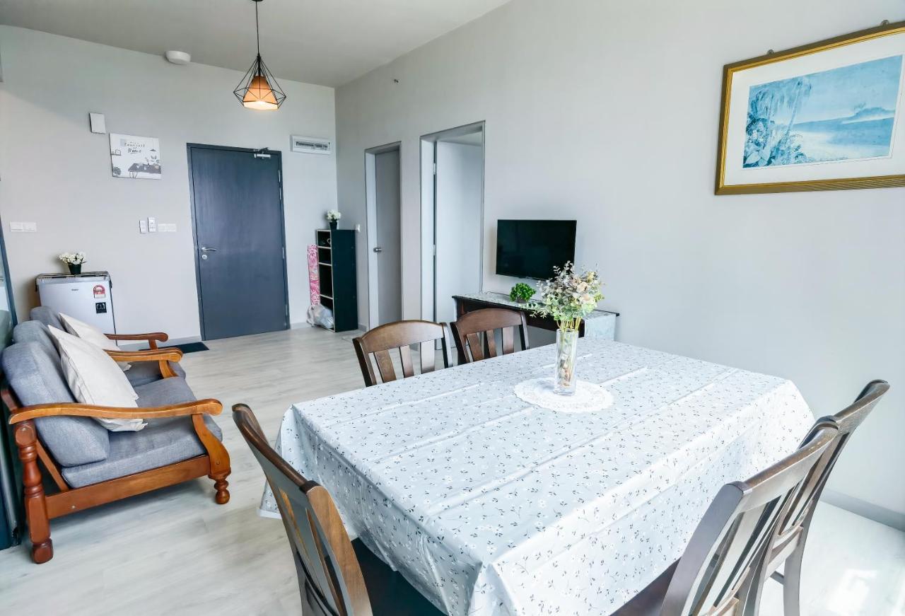 Lavender Homes @ Jesselton Quay โกตาคินาบาลู ภายนอก รูปภาพ